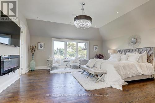 69 Heathview Avenue, Toronto, ON - Indoor Photo Showing Bedroom