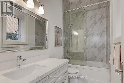 69 Heathview Avenue, Toronto, ON - Indoor Photo Showing Bathroom