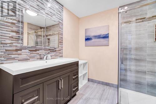 2294 Dalebrook Drive, Oakville (Uptown Core), ON - Indoor Photo Showing Bathroom