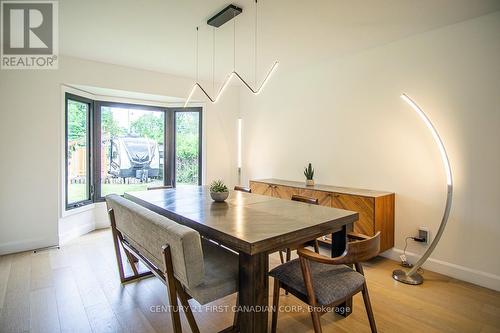 10 Angus Court, London, ON - Indoor Photo Showing Dining Room