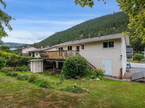 2678 Qu'Appelle Blvd, Kamloops, BC - Outdoor