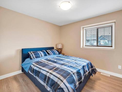 1036 Quails Roost Crt, Kamloops, BC - Indoor Photo Showing Bedroom