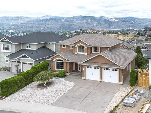 1036 Quails Roost Crt, Kamloops, BC - Outdoor With Facade