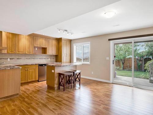 1036 Quails Roost Crt, Kamloops, BC - Indoor Photo Showing Kitchen