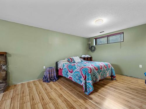 365 Pemberton Terrace, Kamloops, BC - Indoor Photo Showing Bedroom