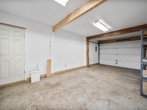 2277 Schindler Cres, Merritt, BC - Indoor Photo Showing Garage