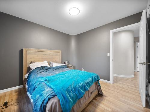 2277 Schindler Cres, Merritt, BC - Indoor Photo Showing Bedroom