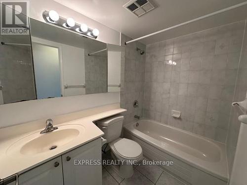 603 - 29 Pemberton Avenue, Toronto, ON - Indoor Photo Showing Bathroom