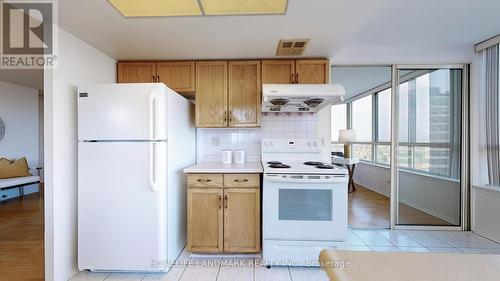 1405 - 30 Thunder Grove, Toronto (Agincourt North), ON - Indoor Photo Showing Kitchen