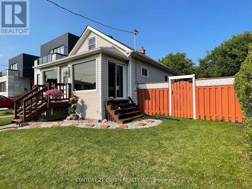 493 Drew Street, Oshawa, ON - Outdoor