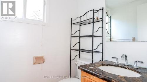 50 Patton Road, Barrie (Painswick North), ON - Indoor Photo Showing Bathroom