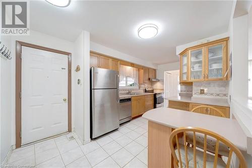 49 Ellingwood Avenue, Hamilton, ON - Indoor Photo Showing Kitchen