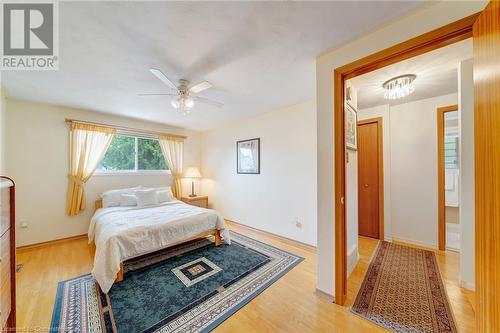 49 Ellingwood Avenue, Hamilton, ON - Indoor Photo Showing Bedroom