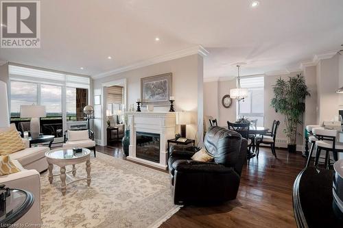 5250 Lakeshore Road Unit# 2006, Burlington, ON - Indoor Photo Showing Living Room With Fireplace