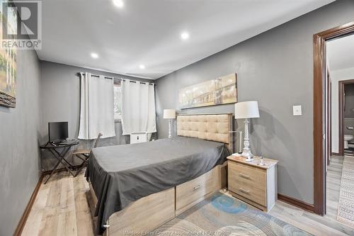 8485 Darlington Crescent, Windsor, ON - Indoor Photo Showing Bedroom