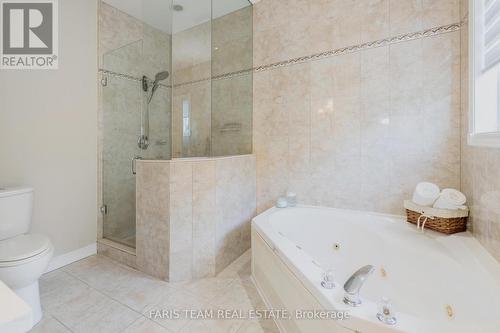 18 Todd Drive, Barrie, ON - Indoor Photo Showing Bathroom