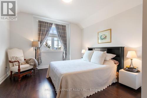 139 Wilson Street, Oakville, ON - Indoor Photo Showing Bedroom