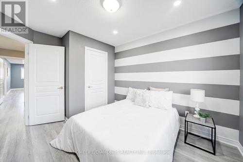 15 Turnhouse Crescent N, Markham, ON - Indoor Photo Showing Bedroom