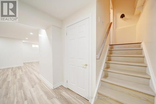 15 Turnhouse Crescent N, Markham, ON - Indoor Photo Showing Other Room