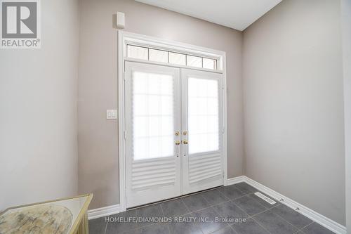 15 Turnhouse Crescent N, Markham, ON - Indoor Photo Showing Other Room