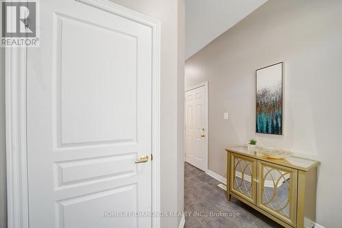 15 Turnhouse Crescent N, Markham, ON - Indoor Photo Showing Other Room