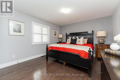 23 Warman Street, New Tecumseth, ON - Indoor Photo Showing Bedroom