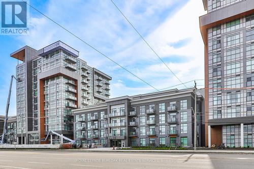 705 - 460 Dundas Street E, Hamilton, ON - Outdoor With Balcony With Facade