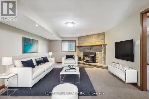 40 Barley Mill Crescent, Clarington, ON - Indoor Photo Showing Living Room With Fireplace