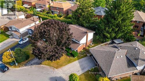 555 Letitia Court, Burlington, ON - Outdoor