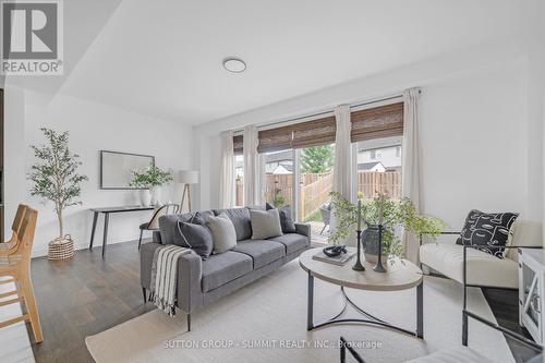 177 Fall Fair Way, Hamilton, ON - Indoor Photo Showing Living Room