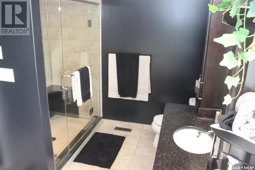 4103 Freeman Road E, Regina, SK - Indoor Photo Showing Bathroom