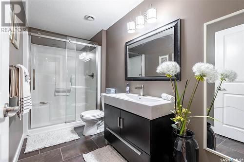 4103 Freeman Road E, Regina, SK - Indoor Photo Showing Bathroom