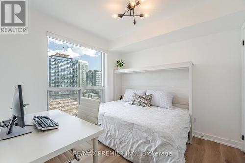 1606 - 80 Western Battery Road, Toronto (Niagara), ON - Indoor Photo Showing Bedroom