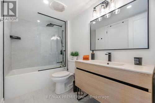 1606 - 80 Western Battery Road, Toronto (Niagara), ON - Indoor Photo Showing Bathroom