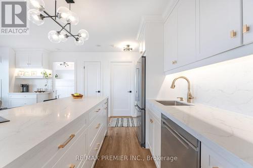 1606 - 80 Western Battery Road, Toronto, ON - Indoor Photo Showing Kitchen