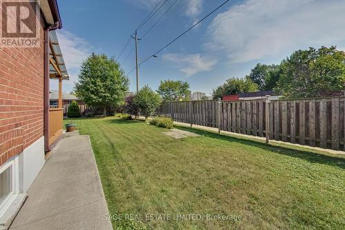 17 Elmont Drive, Toronto, ON - Outdoor