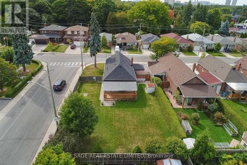 17 Elmont Drive, Toronto, ON - Outdoor With View