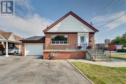 17 Elmont Drive, Toronto, ON - Outdoor