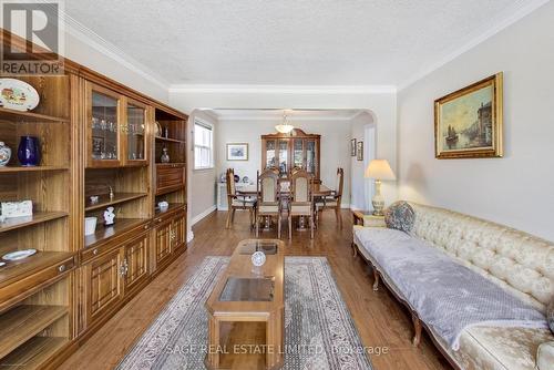 17 Elmont Drive, Toronto, ON - Indoor Photo Showing Living Room