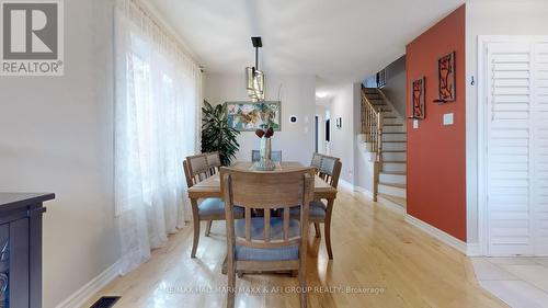 290 Marble Place, Newmarket, ON - Indoor Photo Showing Dining Room