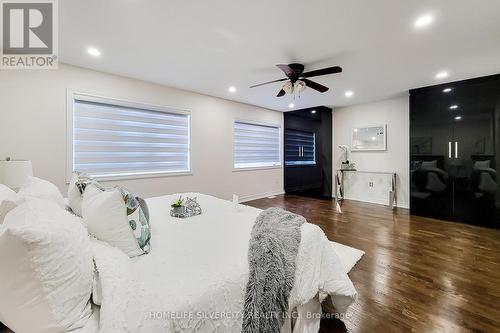 2336 Wuthering Heights Way, Oakville, ON - Indoor Photo Showing Bedroom