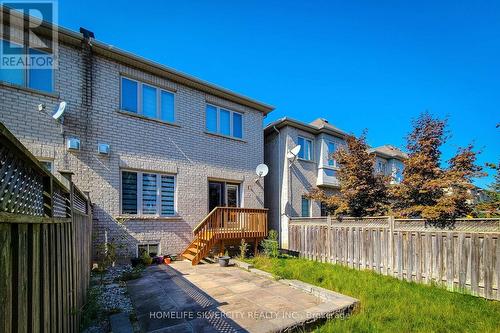 2336 Wuthering Heights Way, Oakville, ON - Outdoor