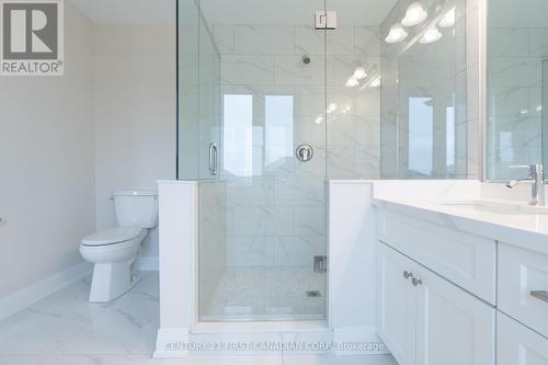 241 Leitch Street, Dutton/Dunwich (Dutton), ON - Indoor Photo Showing Bathroom