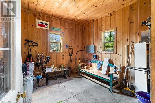 503047 Grey Road 12, West Grey, ON - Indoor Photo Showing Other Room