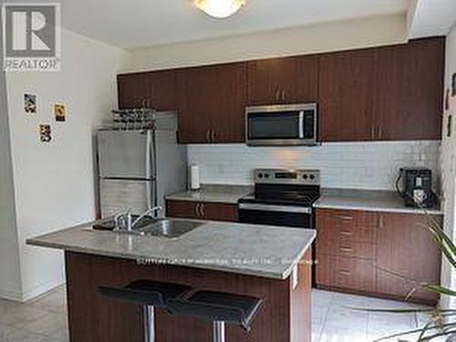 31 Sandhill Crane Drive, Wasaga Beach, ON - Indoor Photo Showing Kitchen