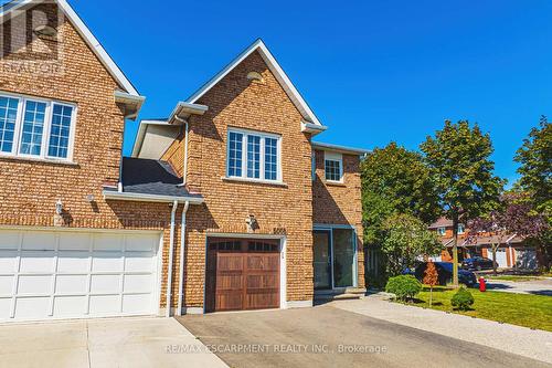 5008 Willowood Drive, Mississauga (Hurontario), ON - Outdoor