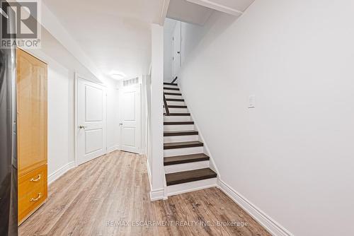 5008 Willowood Drive, Mississauga, ON - Indoor Photo Showing Other Room