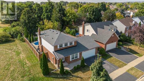 2090 Deer Run Avenue, Burlington, ON - Outdoor