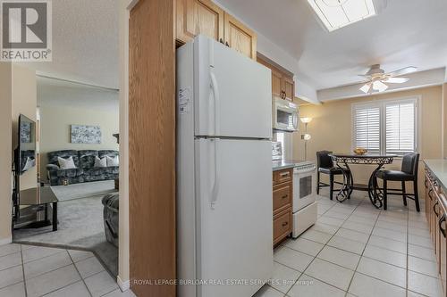 2090 Deer Run Avenue, Burlington, ON - Indoor