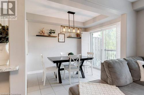 171 Westbank Trail, Stoney Creek, ON - Indoor Photo Showing Dining Room